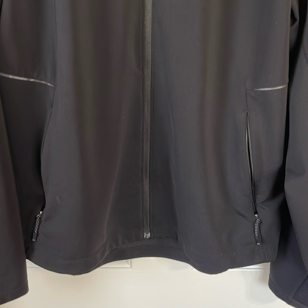 Lululemon Performance Running Jacket Euc Mens Xl - image 2